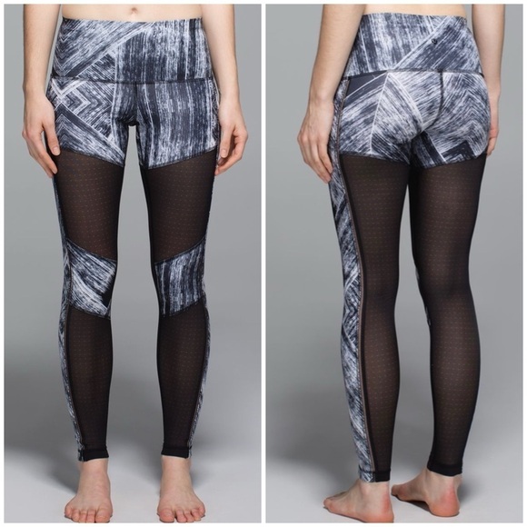 lululemon athletica Pants - Lululemon Hot To Street Pant Heat Wave White Black Black Sheer Mesh Sz 2